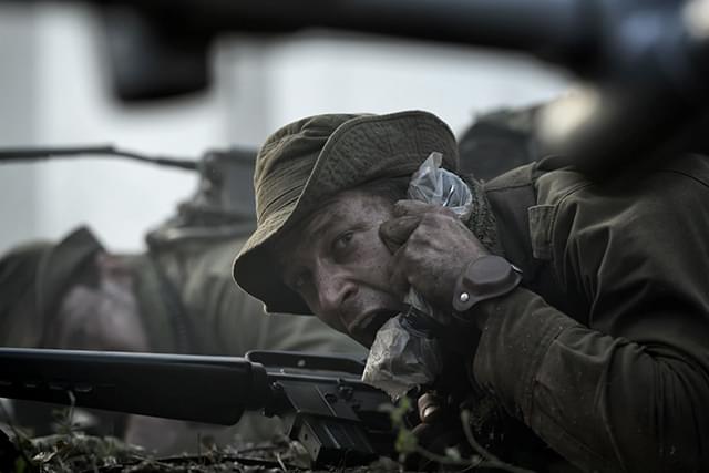 ルーク・ブレイシーの「デンジャー・クロース 極限着弾」の画像