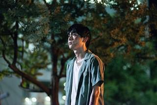 青くて痛くて脆い