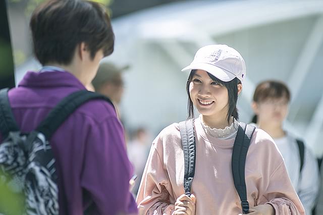 松本穂香の「青くて痛くて脆い」の画像