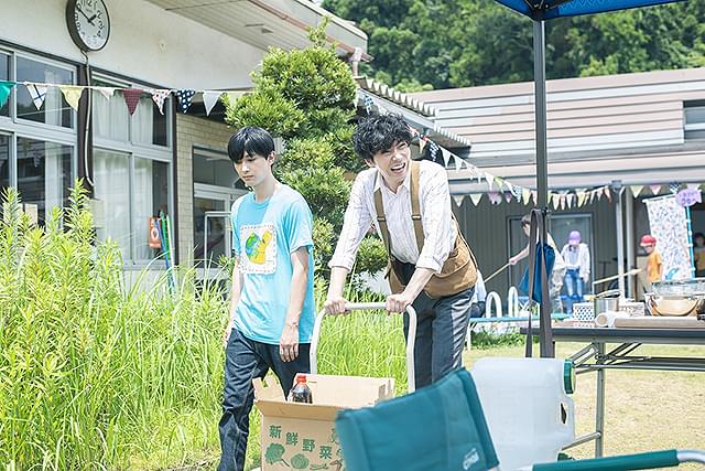 柄本佑の「青くて痛くて脆い」の画像