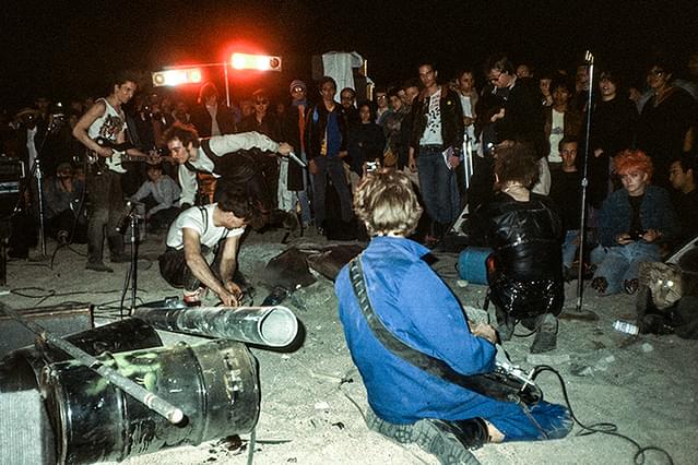 デソレーション・センター