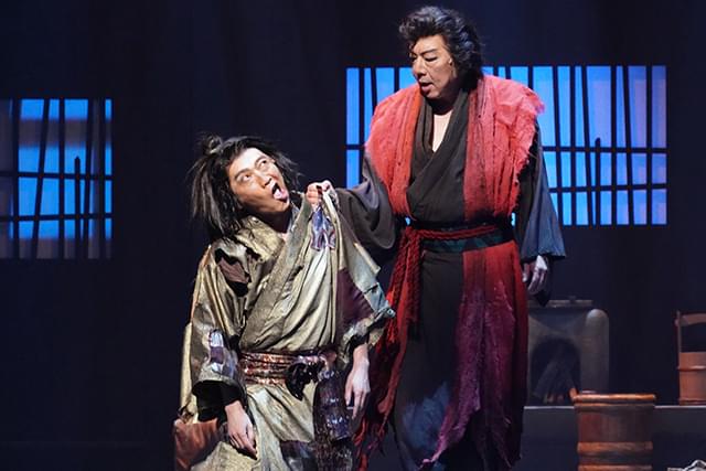 古田新太の「ゲキ×シネ「けむりの軍団」」の画像