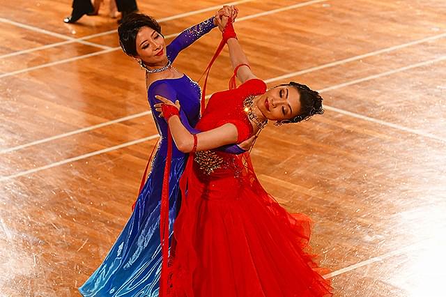 内田慈の「レディ・トゥ・レディ」の画像