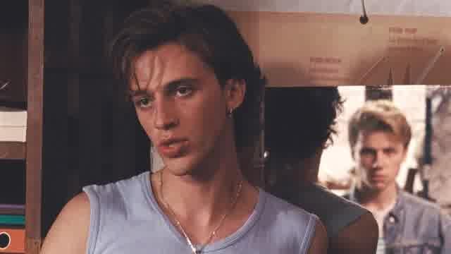 磯村勇斗ナレーションMV