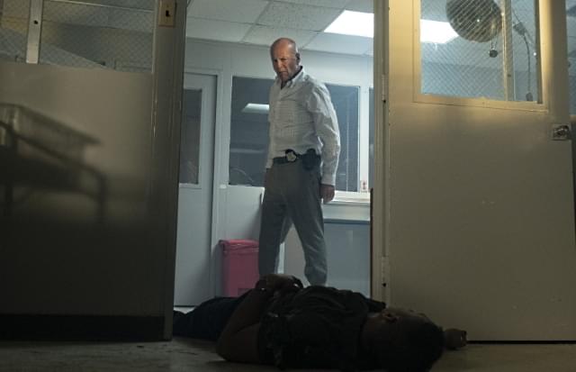 ブルース・ウィリスの「THE LAW 刑事の掟」の画像