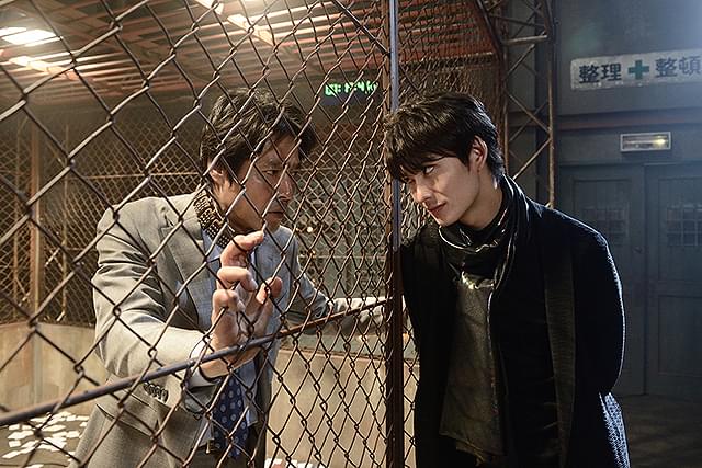 堤真一の「名刺ゲーム」の画像