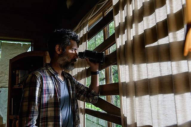 スティーブン・ロボの「キル バード 森に潜む反逆者」の画像