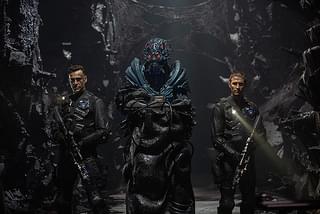 スカイライン 逆襲