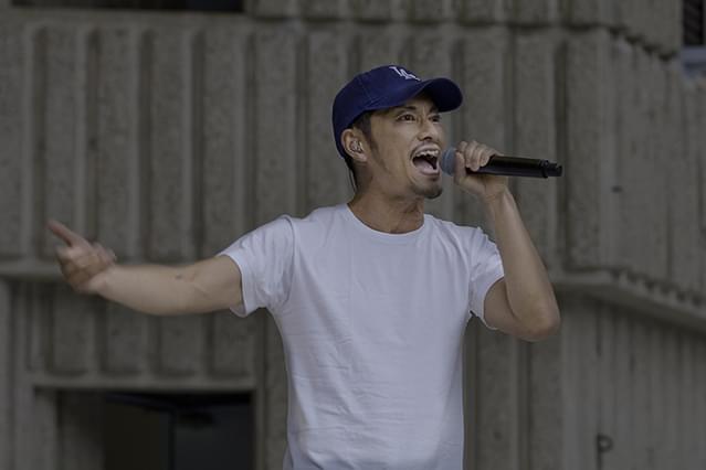 その男、東京につき