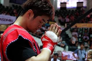 迷子になった拳