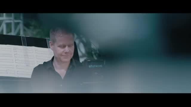 本編映像2（冒頭映像）