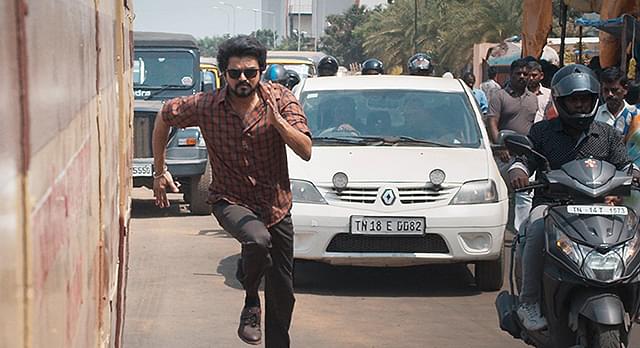 ビジャイの「マスター 先生が来る！」の画像