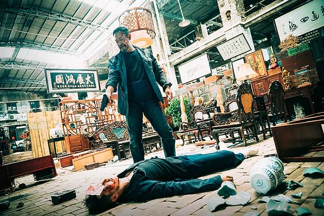 修羅の街、飢えた狼たち