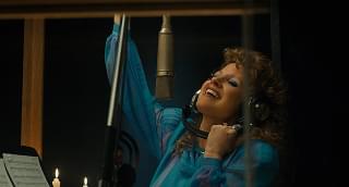 タミー・フェイの瞳