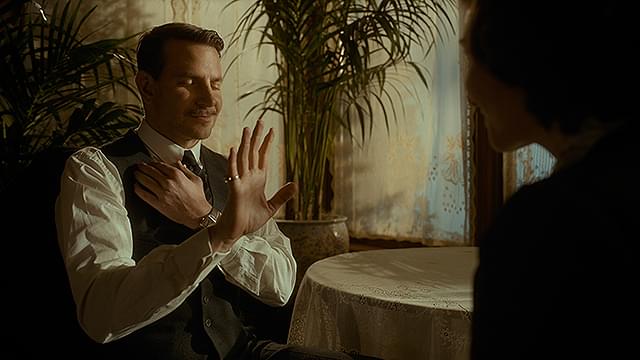 ブラッドリー・クーパーの「ナイトメア・アリー」の画像