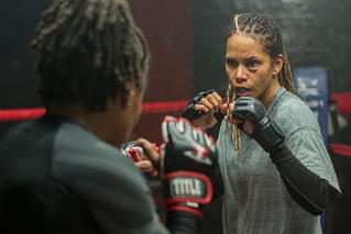 ブルーズド 打ちのめされても