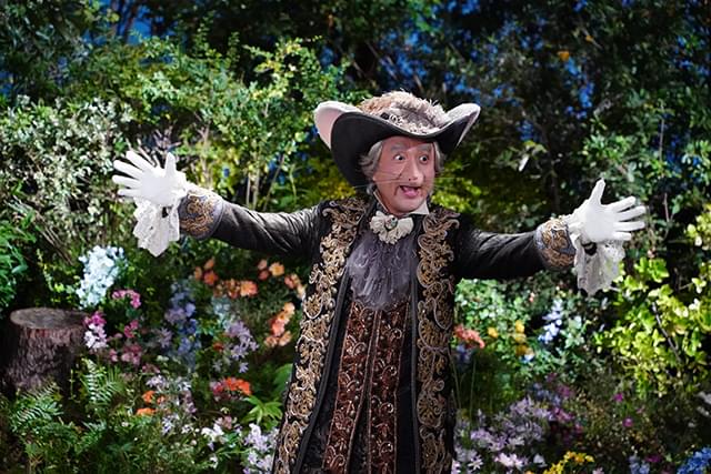 ムロツヨシの「赤ずきん、旅の途中で死体と出会う。」の画像