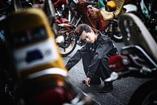 灰色の壁 大宮ノトーリアス