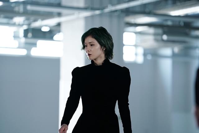 松岡茉優の「ヘルドッグス」の画像