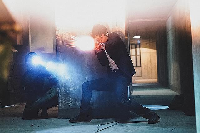 坂口健太郎の「ヘルドッグス」の画像