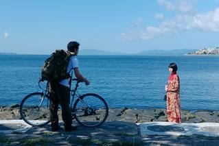 クレマチスの窓辺