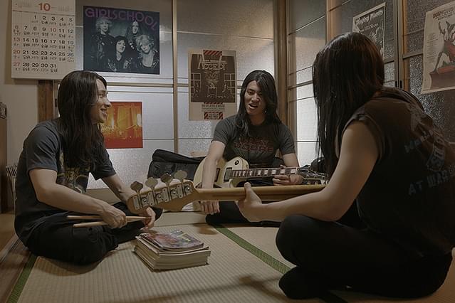 鋼音色の空の彼方へ