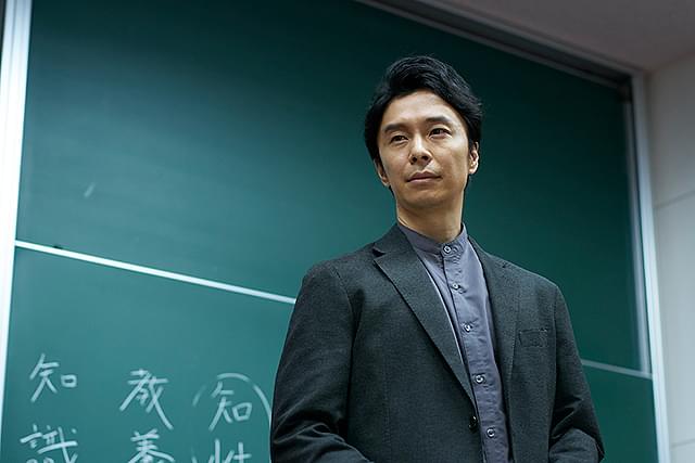 長谷川博己の「はい、泳げません」の画像