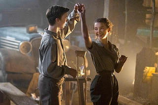 ホワイトバード はじまりのワンダー