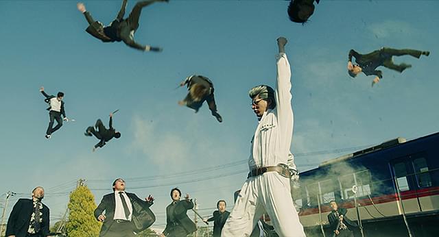 城田優の「バイオレンスアクション」の画像