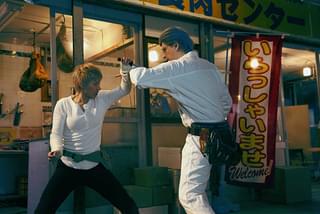 バイオレンスアクション