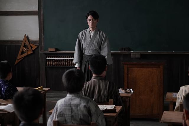 間宮祥太朗の「破戒」の画像