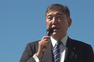 石破茂・嫌われた正論 10人の証言