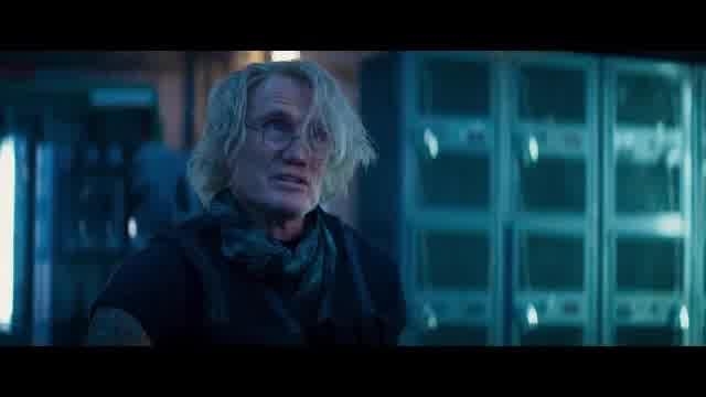 日本語吹き替え版本編映像