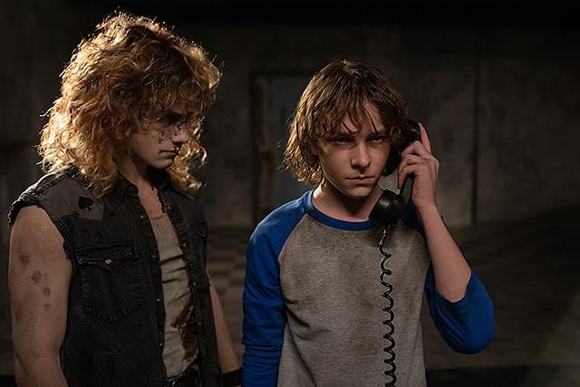 メイソン・テムズの「ブラック・フォン」の画像