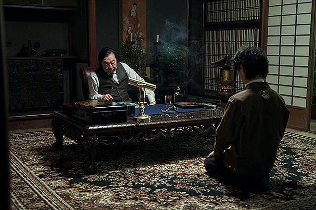 古田新太の「ヴィレッジ」の画像