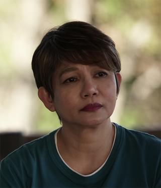 夜明けまでバス停で