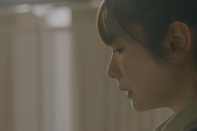 ほどけそうな、息