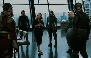 サンダーボルツ*