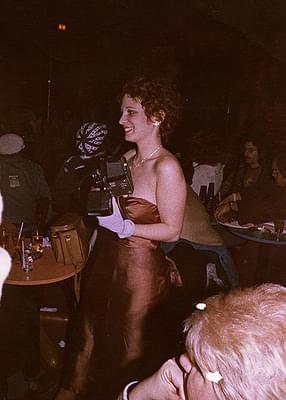 美と殺戮のすべて