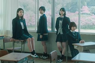 少女は卒業しない