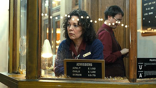 オリビア・コールマンの「エンパイア・オブ・ライト」の画像