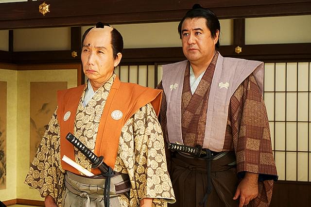 小手伸也の「大名倒産」の画像