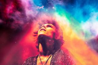 デヴィッド・ボウイ ムーンエイジ・デイドリームの予告編・動画