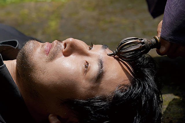 松田龍平の「次元を超える」の画像