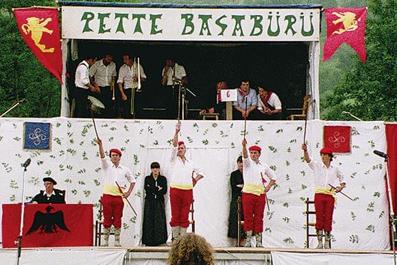 エウスカディ、1982年夏