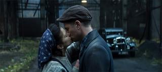 未来は裏切りの彼方に