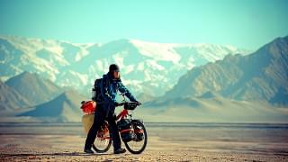 七十七天 Seventy-Seven Days