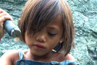 子どもの瞳をみつめて