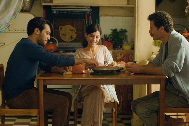 青いカフタンの仕立て屋