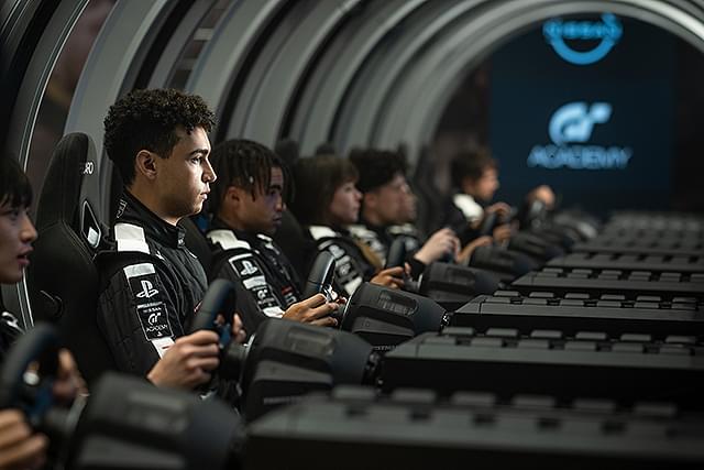 アーチー・マデクウィの「グランツーリスモ」の画像